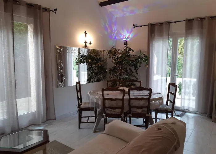 Villa La Licorne Piscine Privee, Jacuzzi, Massages, Tennis, Golf A 9Km
